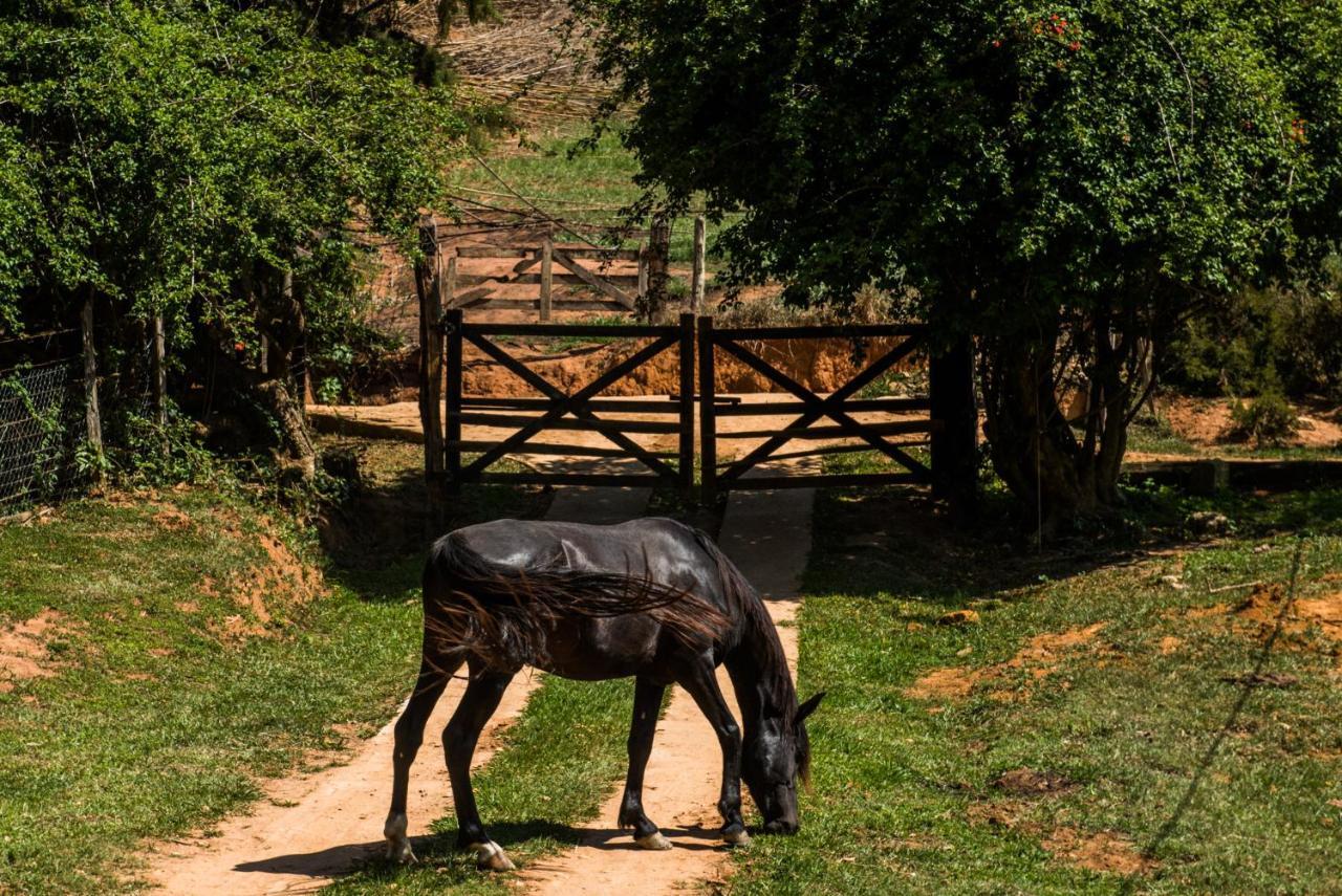 Sitio três porteiras Paty do Alferes Exterior foto