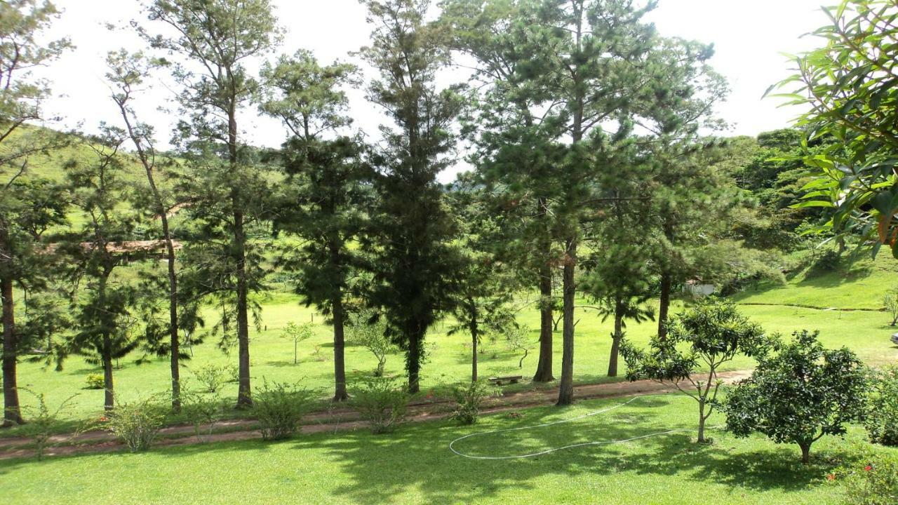 Sitio três porteiras Paty do Alferes Exterior foto